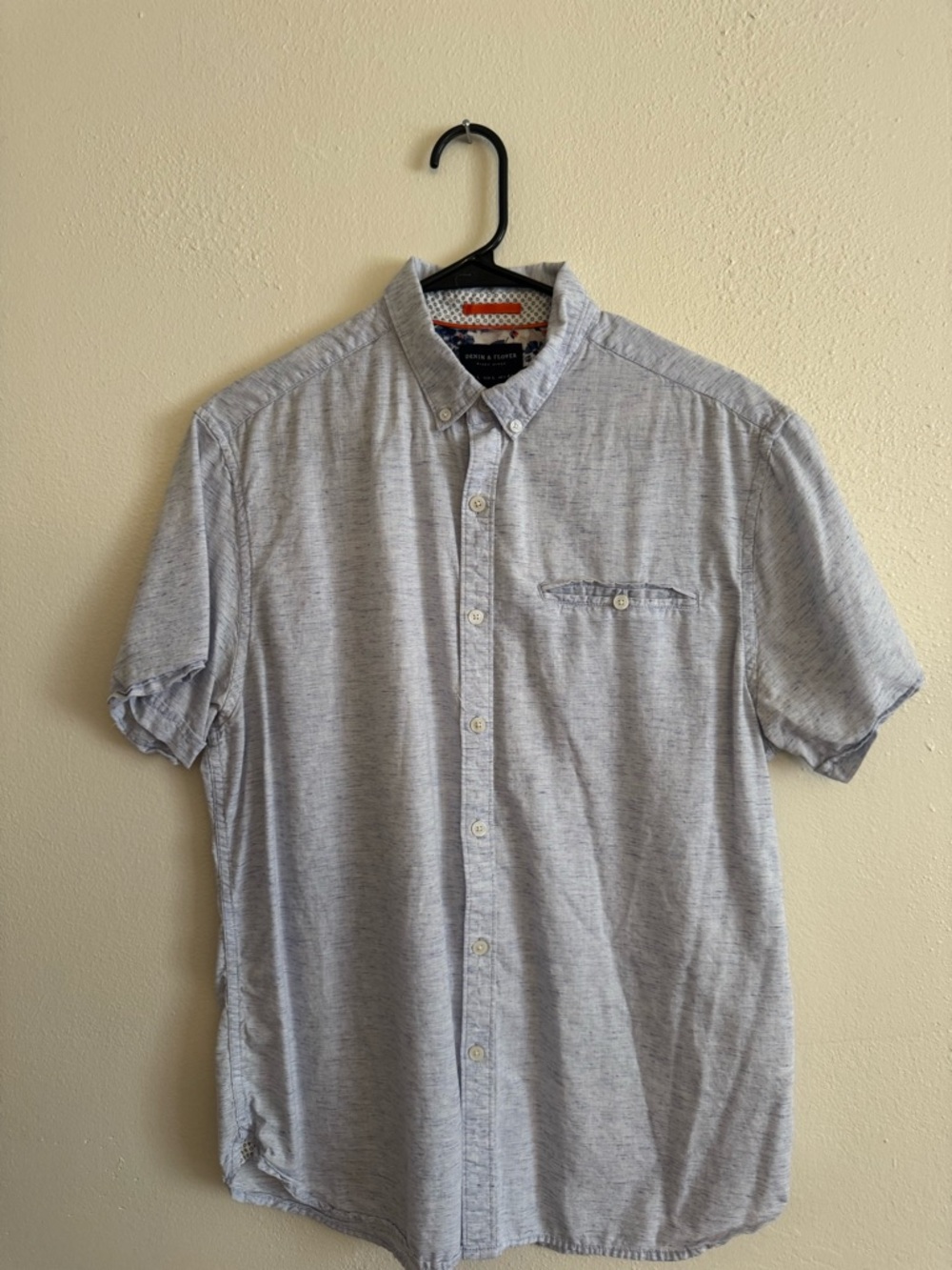 Denim & Flower Light Gray Short-Sleeve Button-Down Shirt